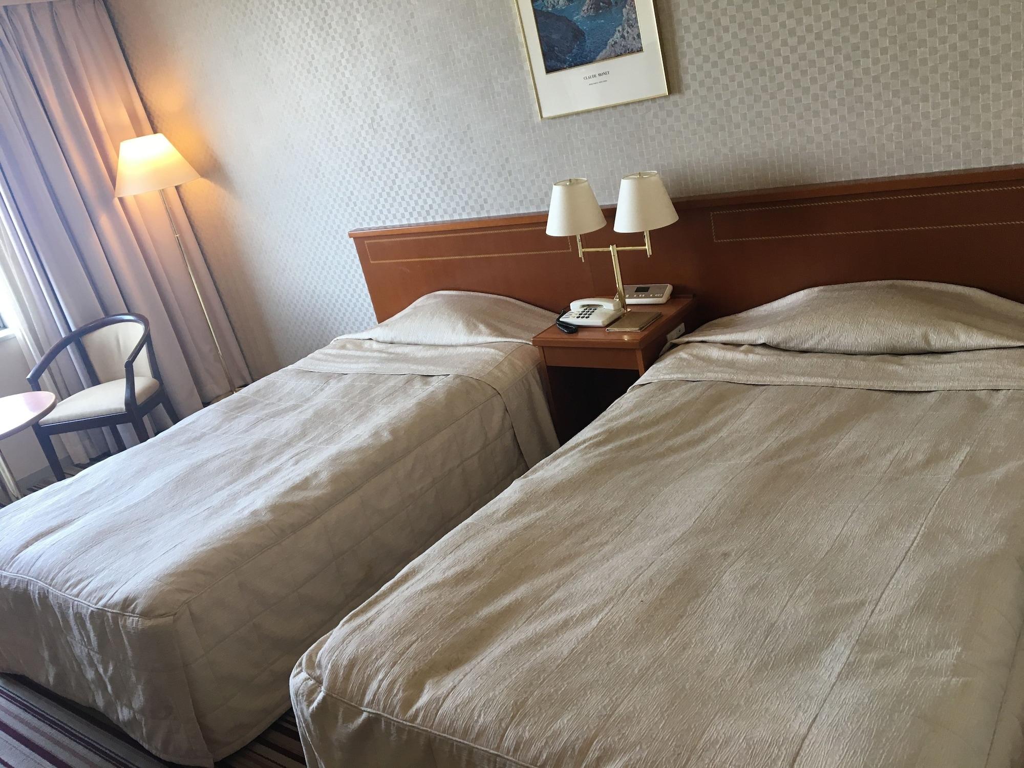 Hotel Crown Palais Kokura Kitakyushu Ngoại thất bức ảnh