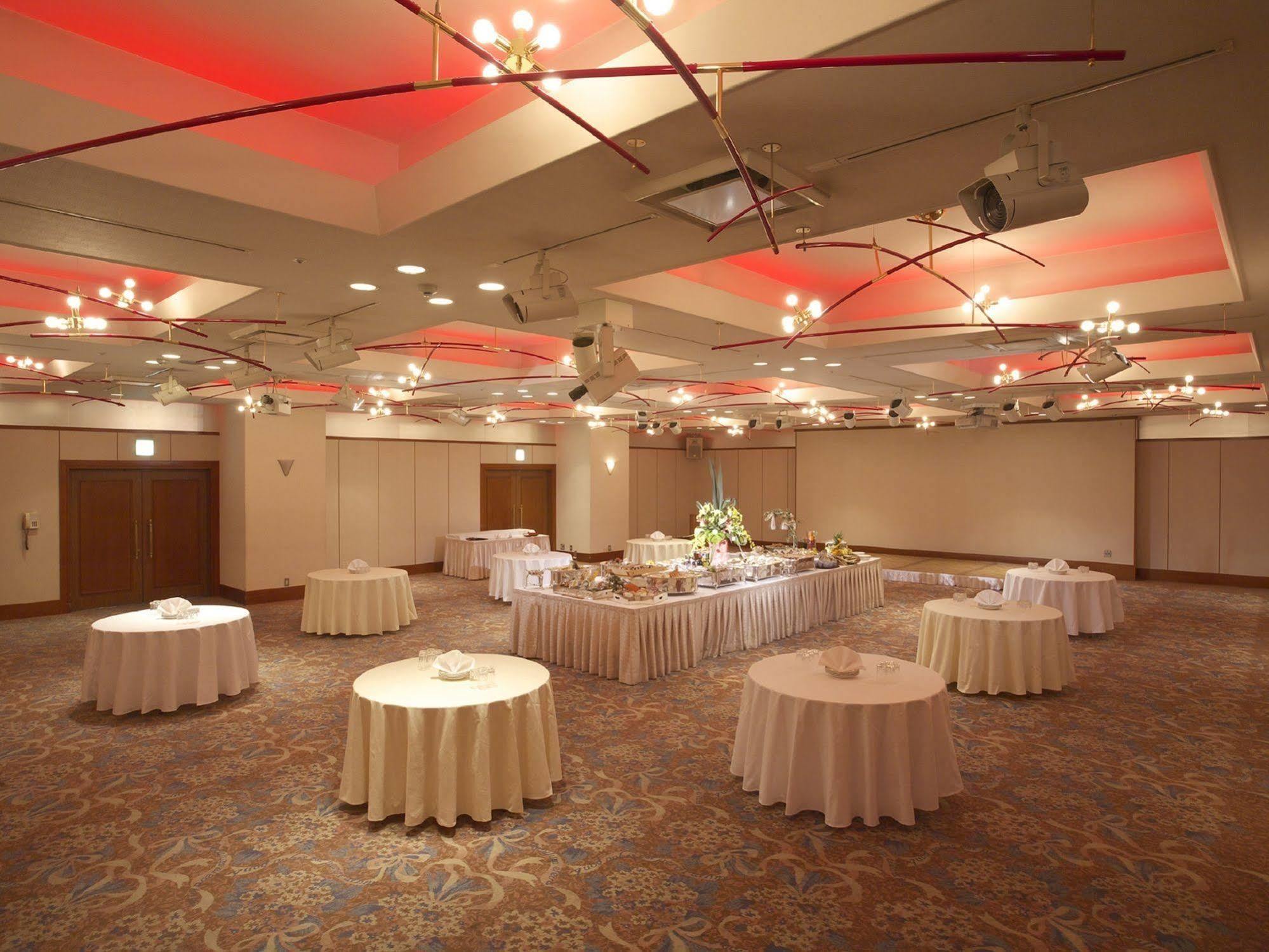 Hotel Crown Palais Kokura Kitakyushu Ngoại thất bức ảnh
